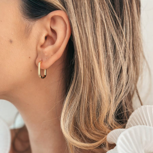 Orecchini in argento Golden Square Hoops - Indira