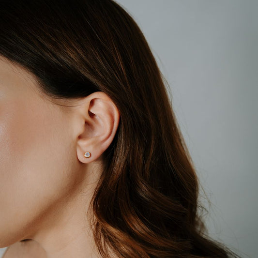 Orecchini in argento Birthstone Golden June - Pietra di Luna - Indira