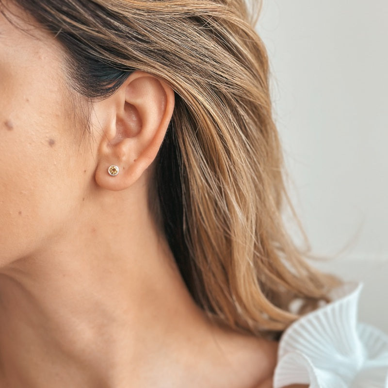 Orecchini in argento Birthstone di novembre - Citrino - Indira