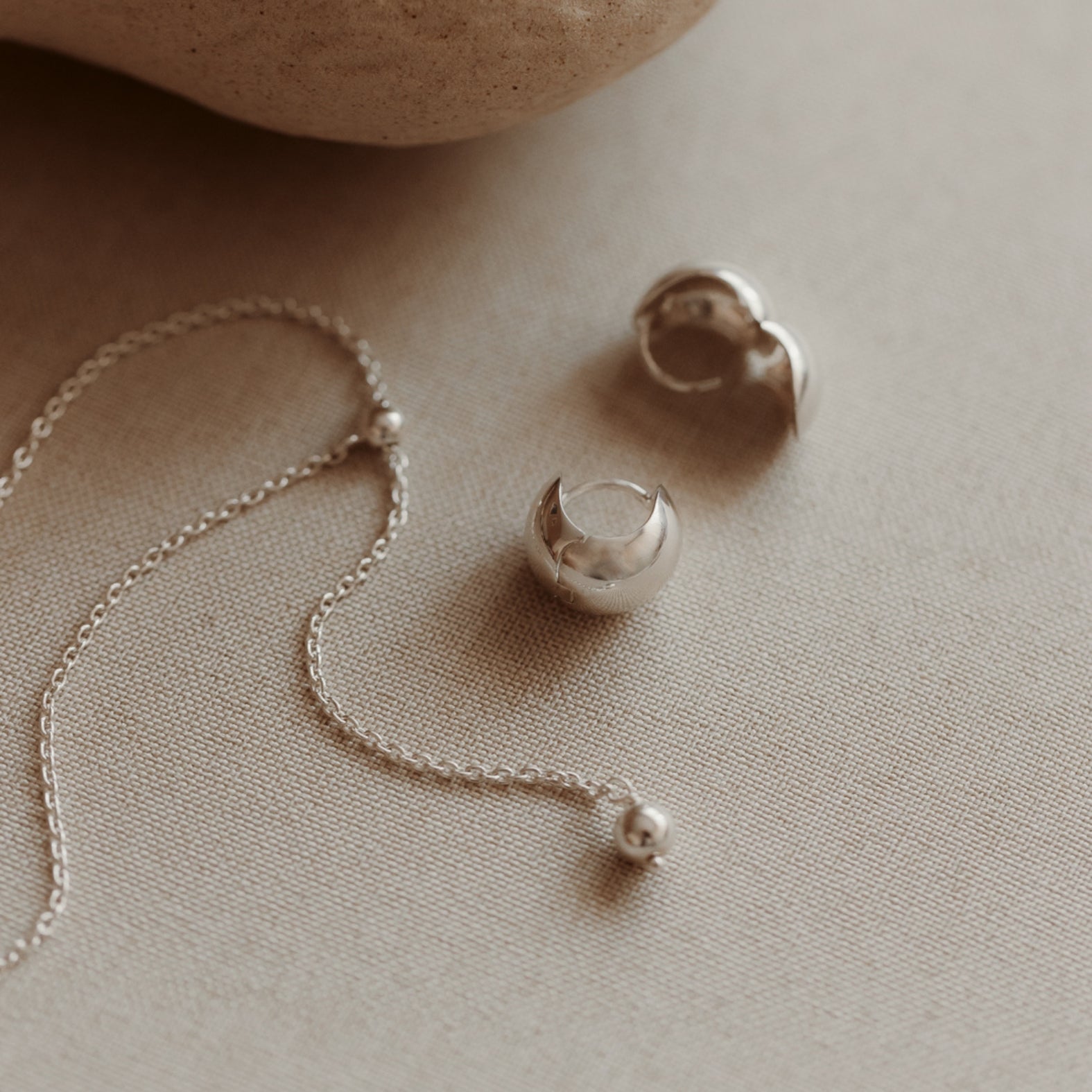 Orecchini in argento Circle - Zirconia - Indira