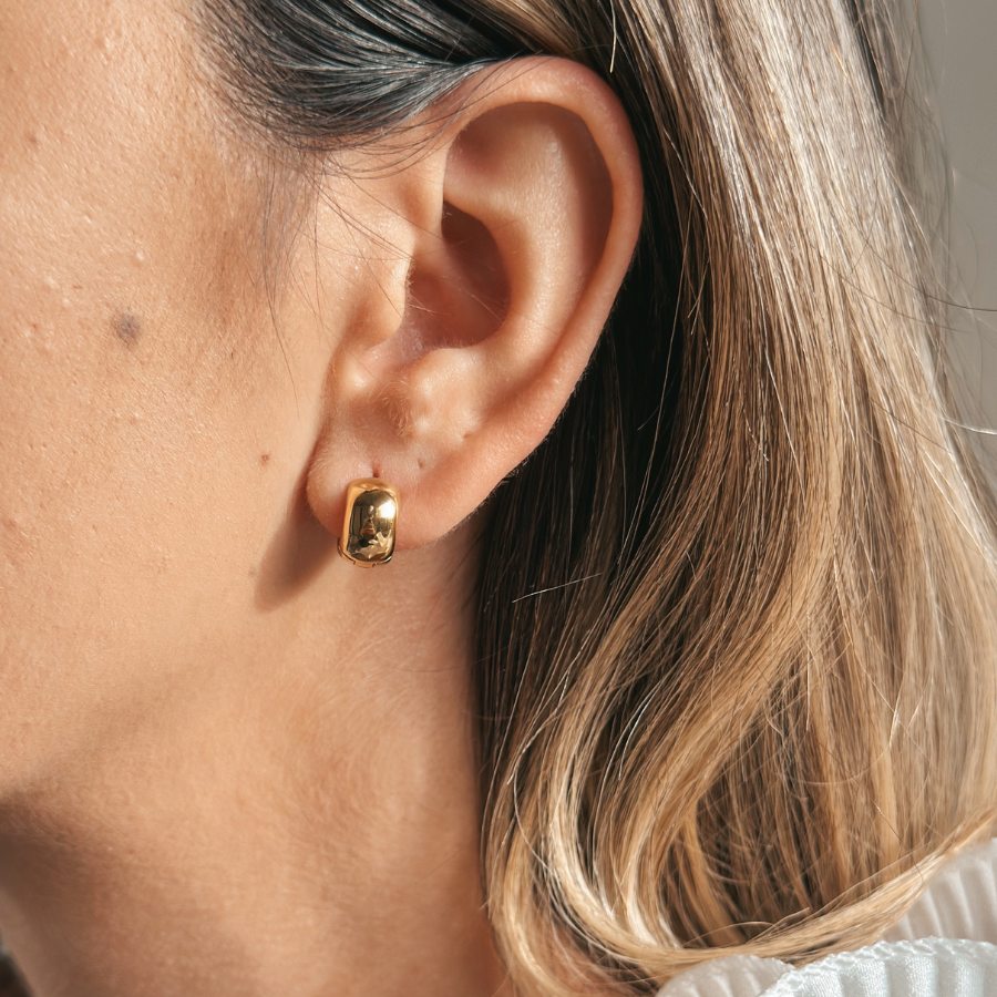 Orecchini in argento Golden Bold Mini Hoops - Indira