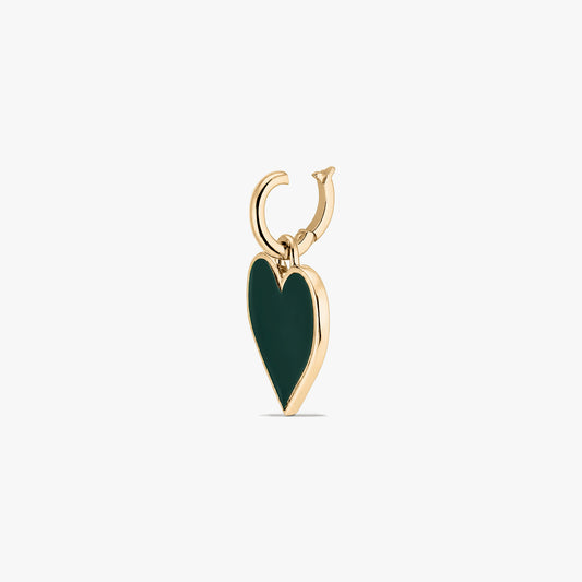 Ciondolo a cuore dorato in argento 925 con charm a forma di cuore verde scuro, fotografato isolato su sfondo bianco.