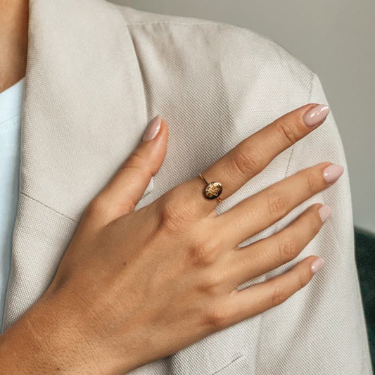 Anello in argento Birth Flower Golden - May Lilly - Indira