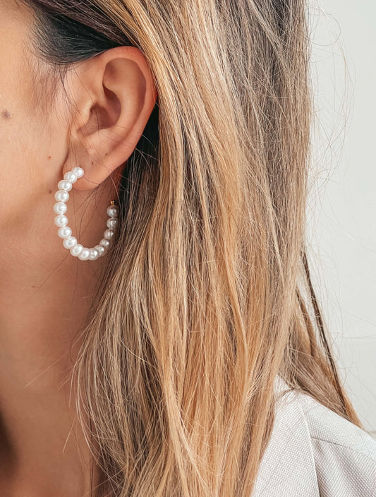 Orecchini in argento Golden Pearl Hoops - Perle naturali - Indira