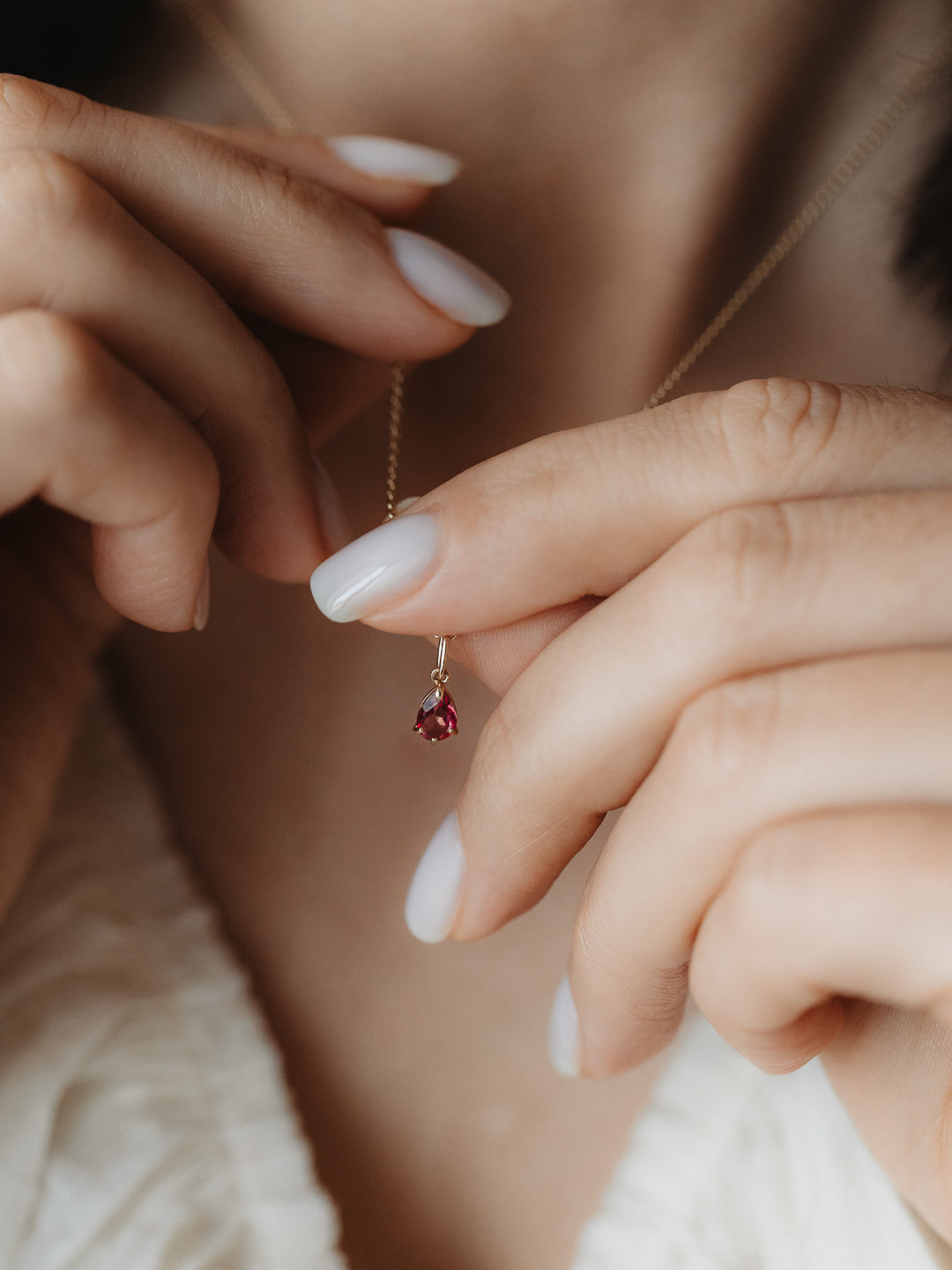 Ciondolo in oro Birthstone Aprile - Topazio Bianco