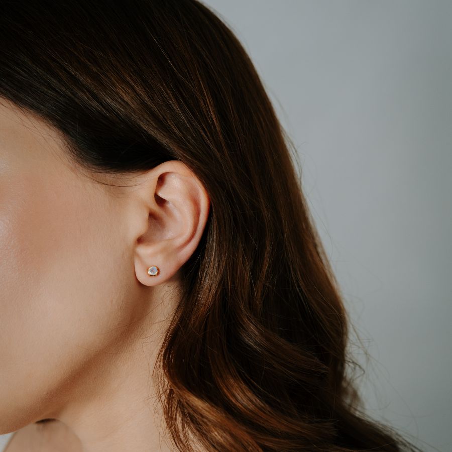 Orecchini in argento Birthstone Golden June - Pietra di Luna - Indira