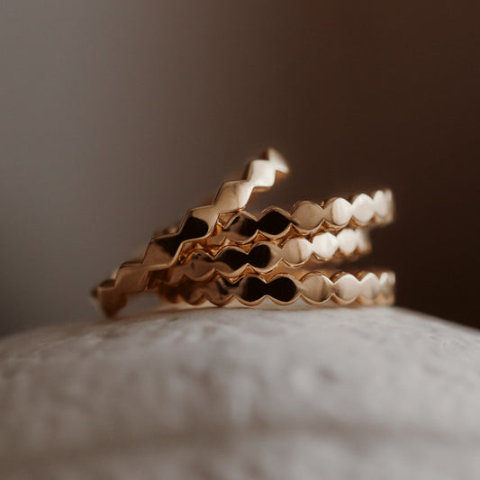 Anello in argento placcato oro Sculpture - Indira