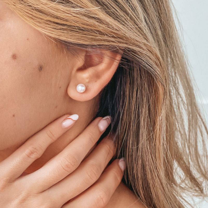 Orecchini in oro Pearl Studs - Indira