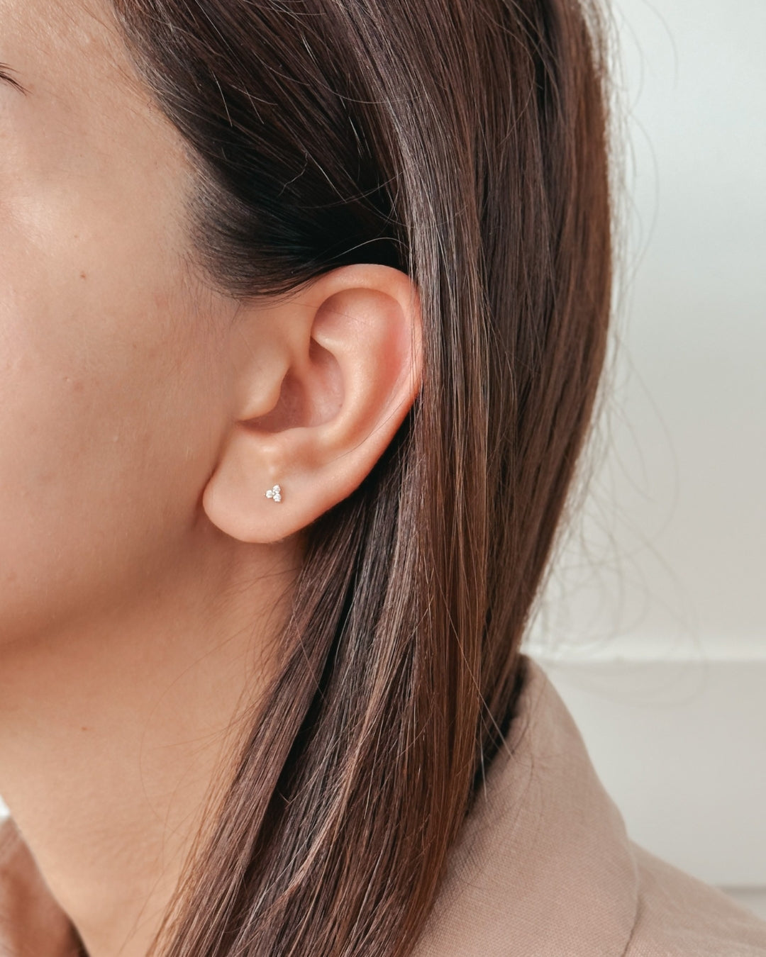 Orecchini piercing labret in oro giallo Petals - Zirconia - Indira