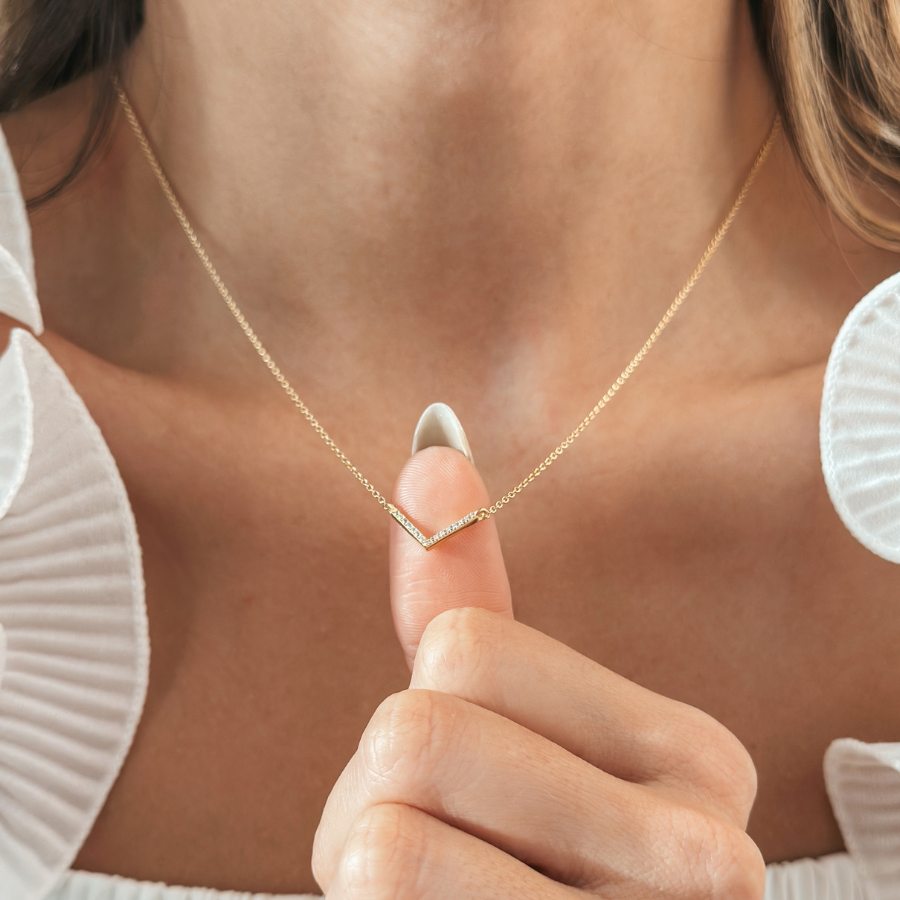 Collana in argento Golden V Neck - Zirconia - Indira
