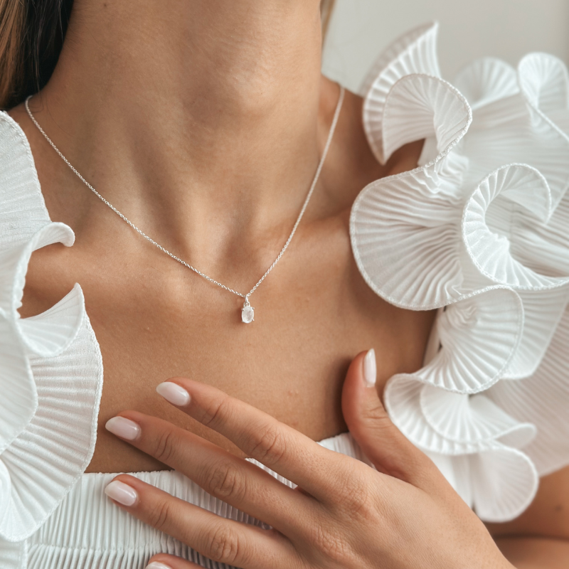 Collana in argento Reina - Pietra di luna - Indira