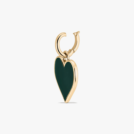 Ciondolo a forma di cuore in argento sterling placcato rodio con un inserto verde scuro, fotografato su sfondo bianco.