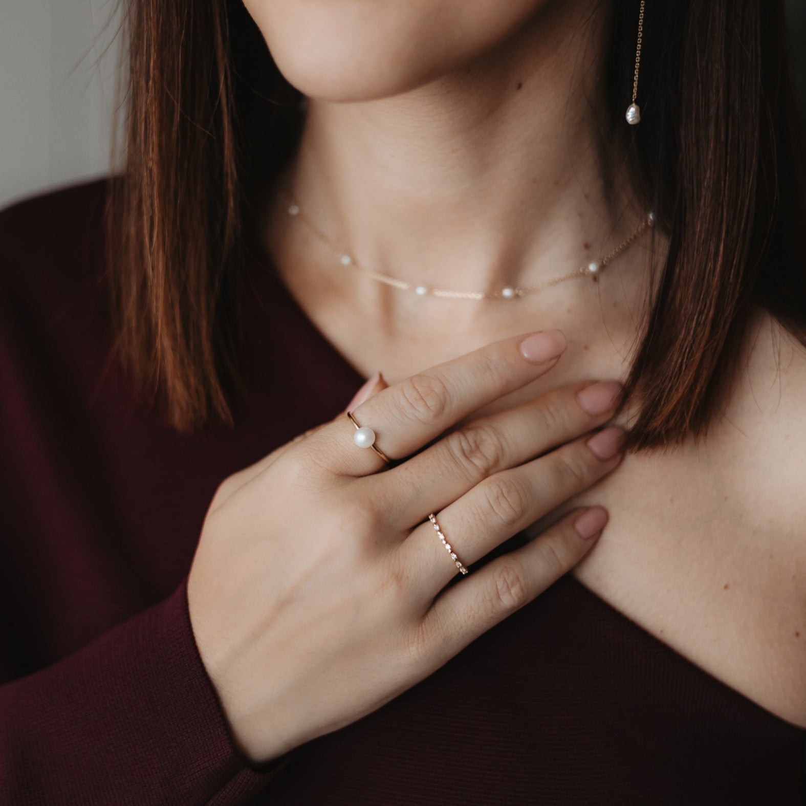 Anello in argento Golden Pearl Solitaire - Indira