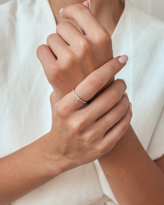 Anello in oro bianco Luma – Diamanti - Indira