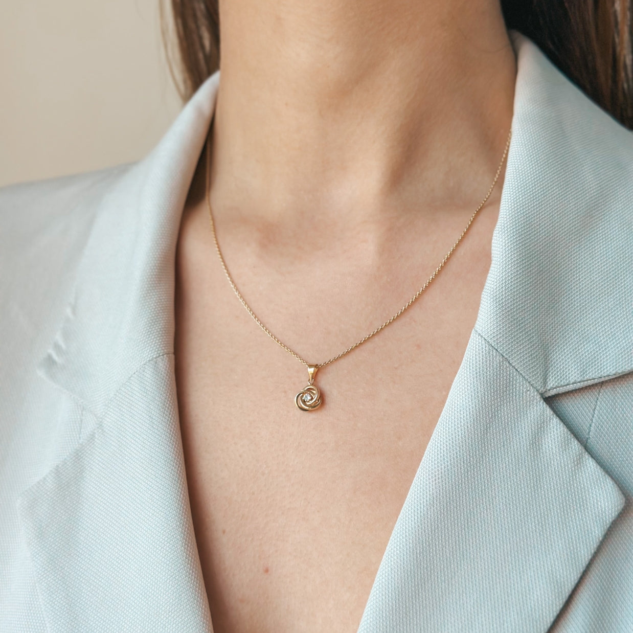 Pendente in Oro Nodo Eterno