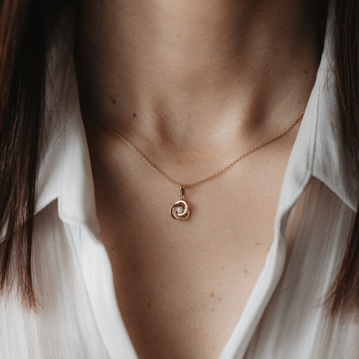 Pendente in Oro Nodo Eterno