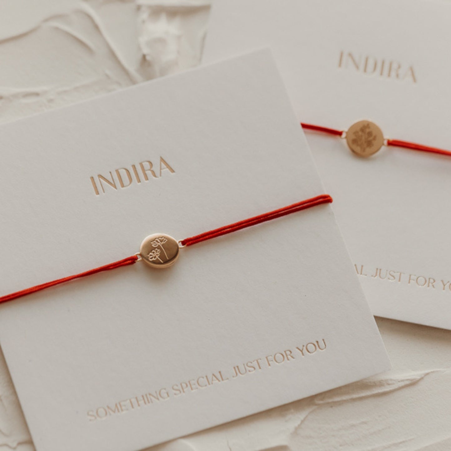 Bracciale con cordino in argento Birth Flower - December Holly