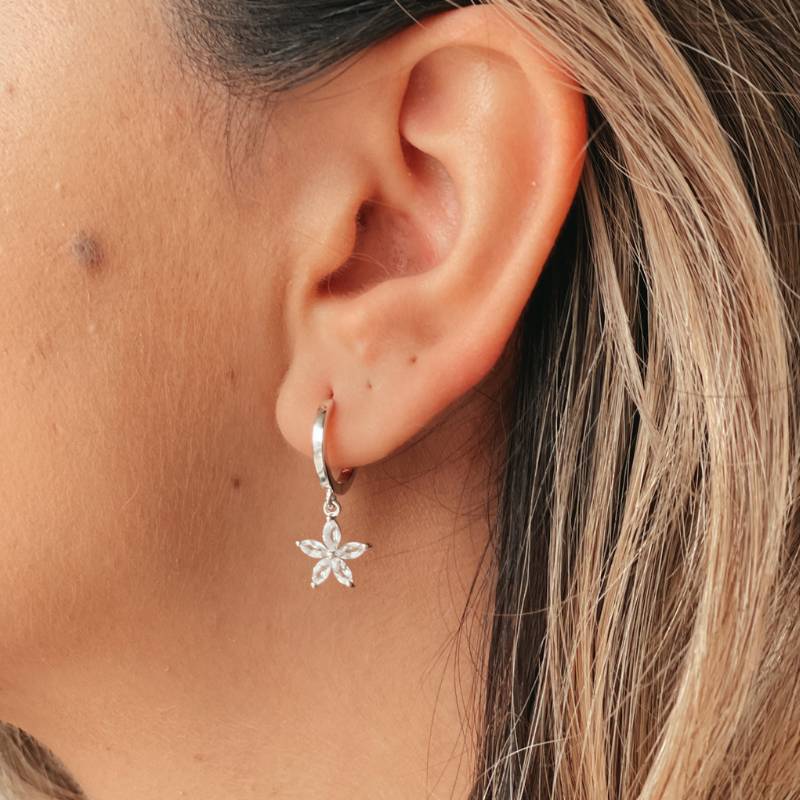 Orecchini in argento Blossom - Topazio Bianco - Indira