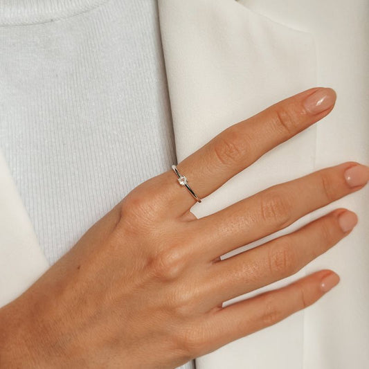 Anello in argento Birthstone June - Pietra di Luna - Indira