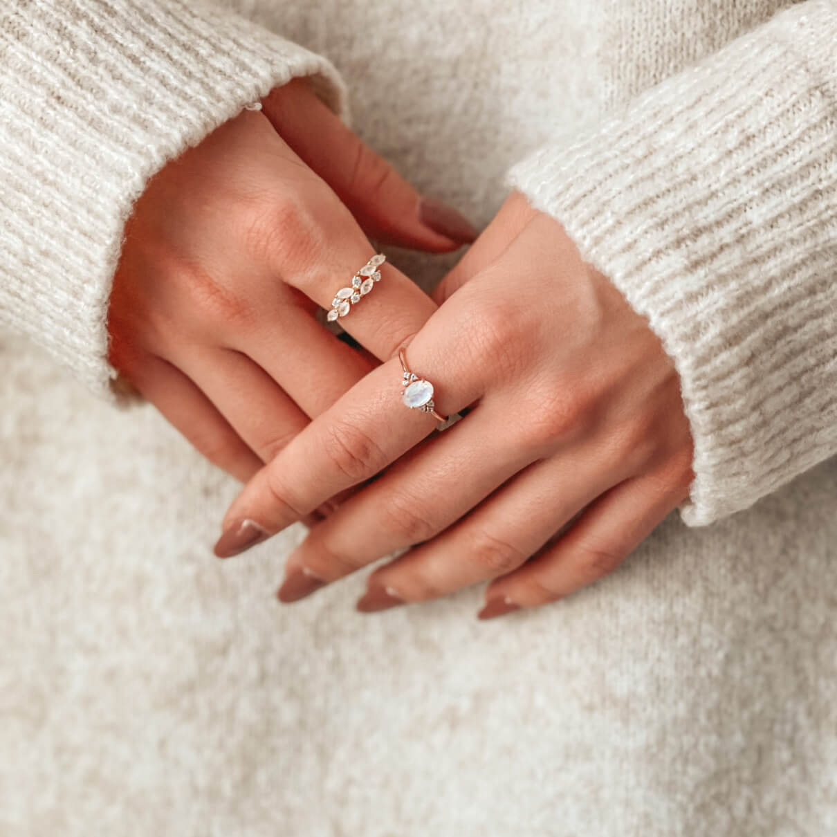 Anello in oro White Verdure - Pietra di Luna - Indira