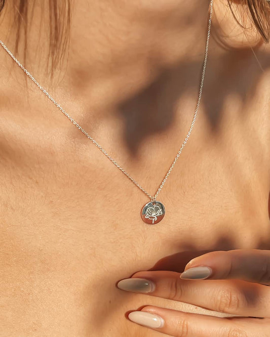 Collana d'argento Birth Flower Silver - Agosto Poppy - Indira