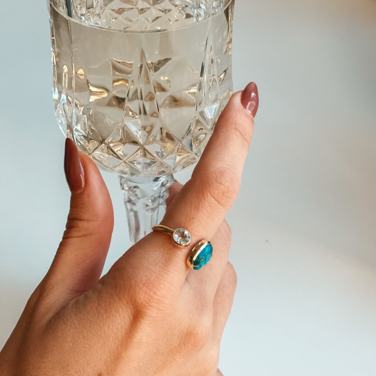 Anello in argento Kaylee Golden – Turchese Blue Copper - Indira